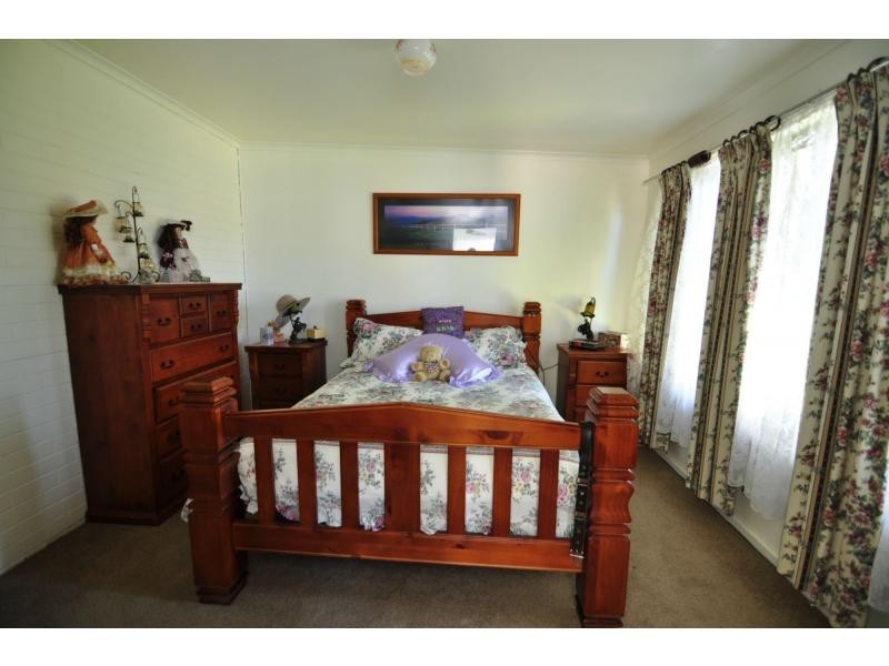 204 McDonalds Track, Lang Lang VIC 3984