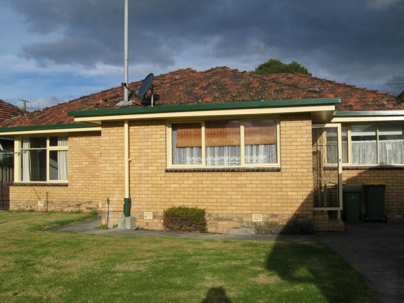 65 Westernport Road, Lang Lang VIC 3984