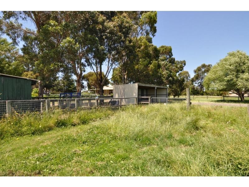 109 Boundary Drain Road, Koo Wee Rup VIC 3981