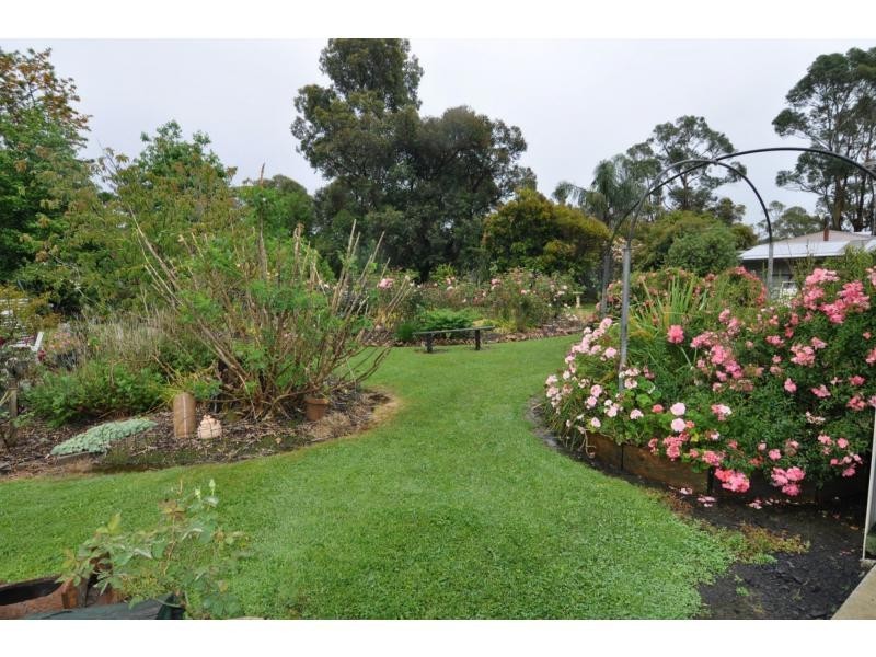 44-52 Yannathan Road, Nyora VIC 3987