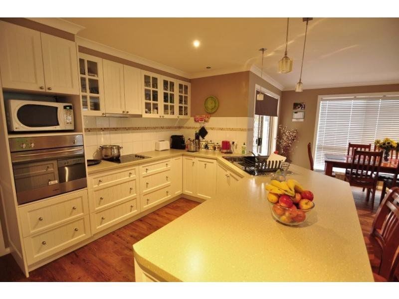 41 Bailey Boulevard, Koo Wee Rup VIC 3981