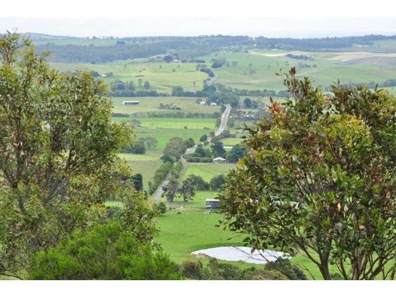 320 Anderson Hill Road, Loch VIC 3945