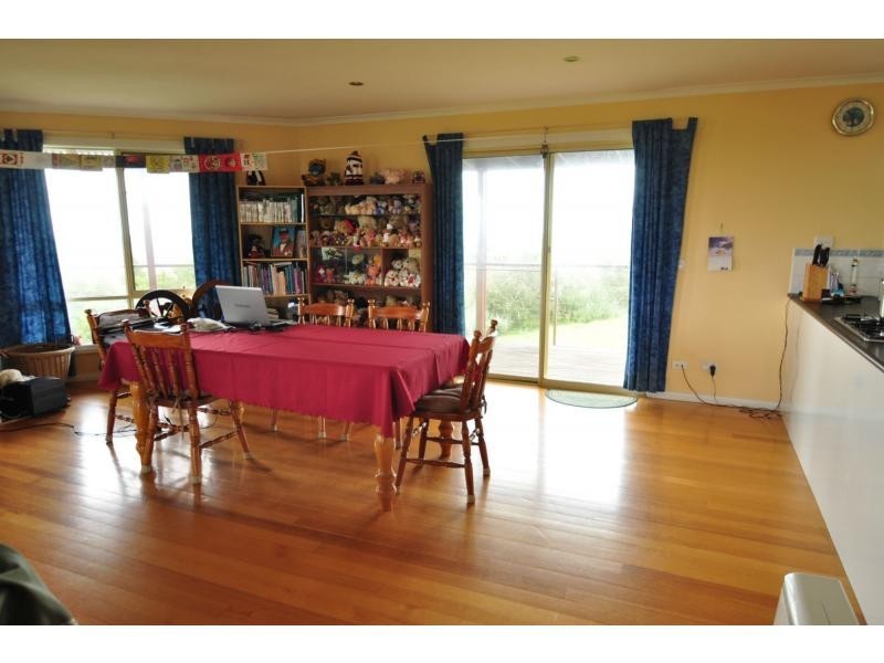 320 Anderson Hill Road, Loch VIC 3945