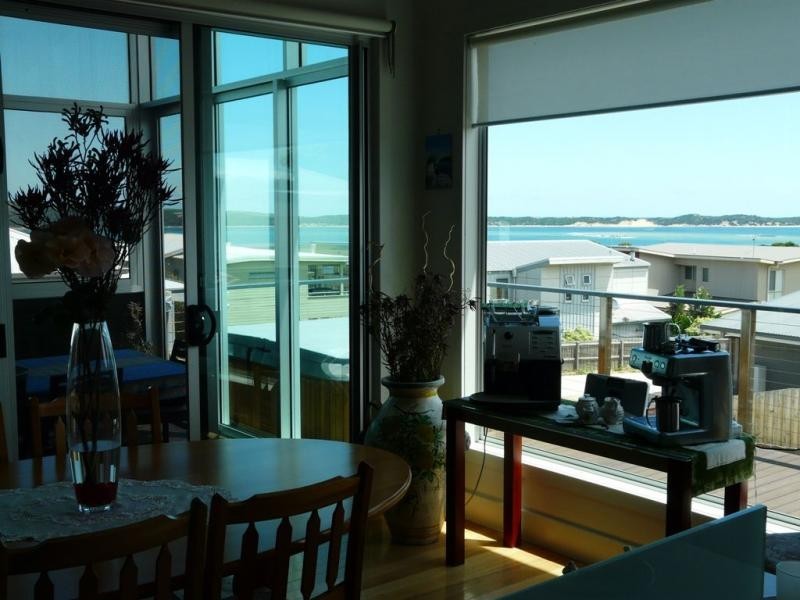 2 Jadestone Court, San Remo VIC 3925