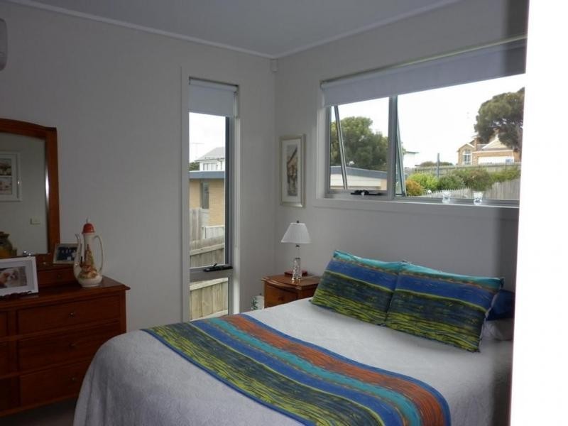 2 Jadestone Court, San Remo VIC 3925