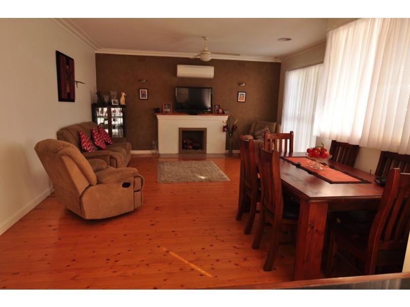 7a Station Street, Lang Lang VIC 3984