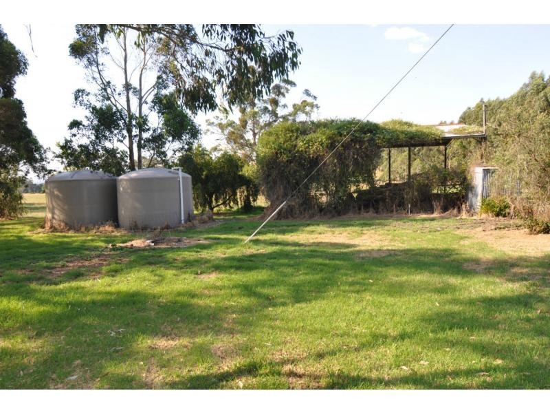 111 Phillips Road, Heath Hill VIC 3981
