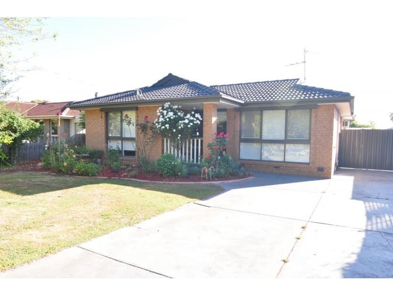 40 Salisbury Street, Lang Lang VIC 3984