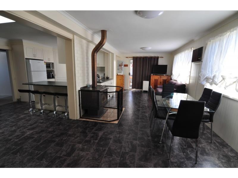 40 Salisbury Street, Lang Lang VIC 3984