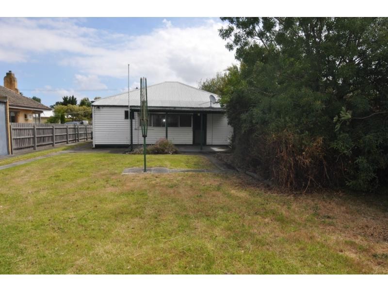 6 Rupert Street, Lang Lang VIC 3984