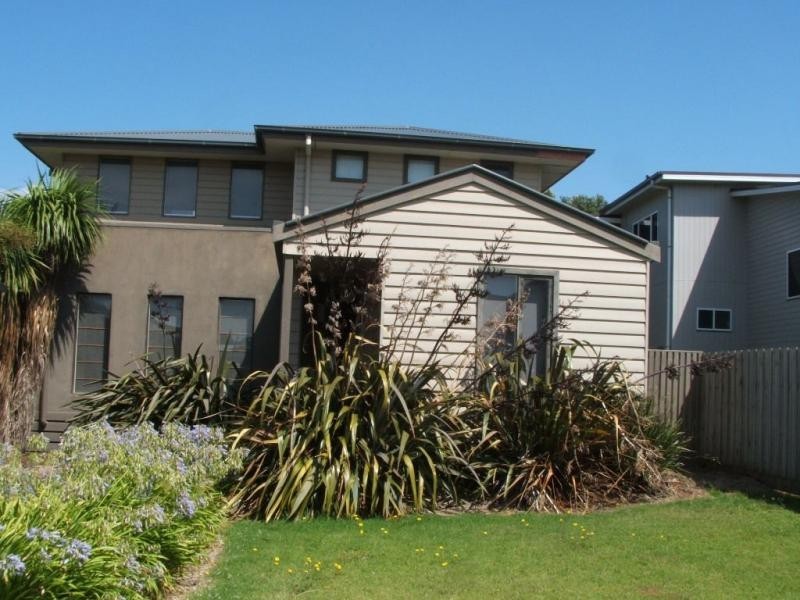 80 Penniwells Drive, San Remo VIC 3925