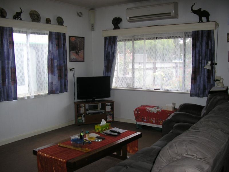 2 Whitstable Street, Lang Lang VIC 3984