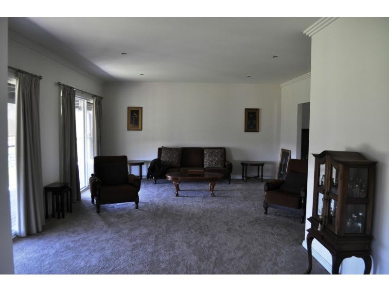 55 Henrys Road, Nyora VIC 3987