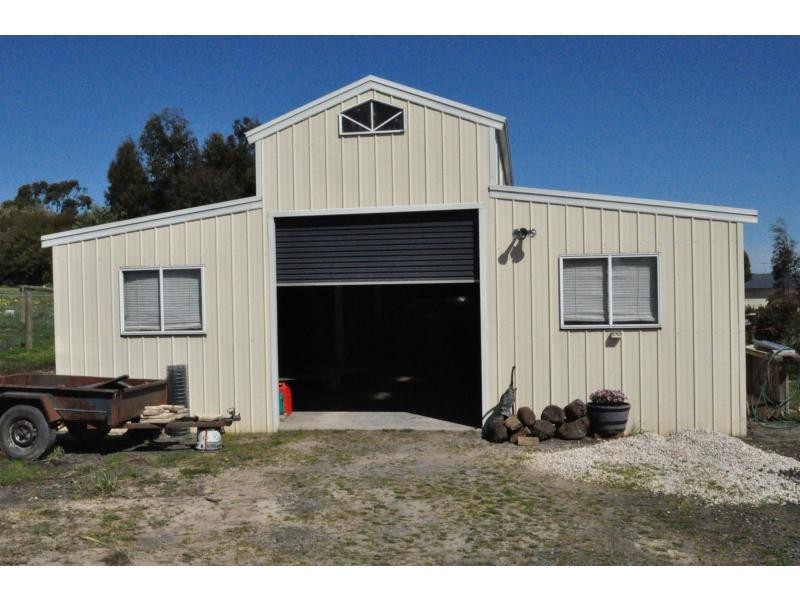 55 Henrys Road, Nyora VIC 3987