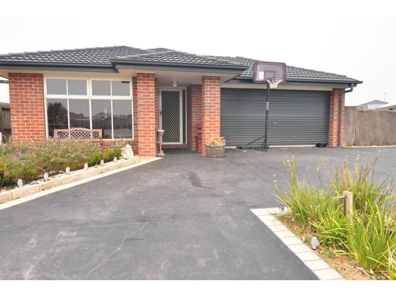 3 Heather Court, Koo Wee Rup VIC 3981