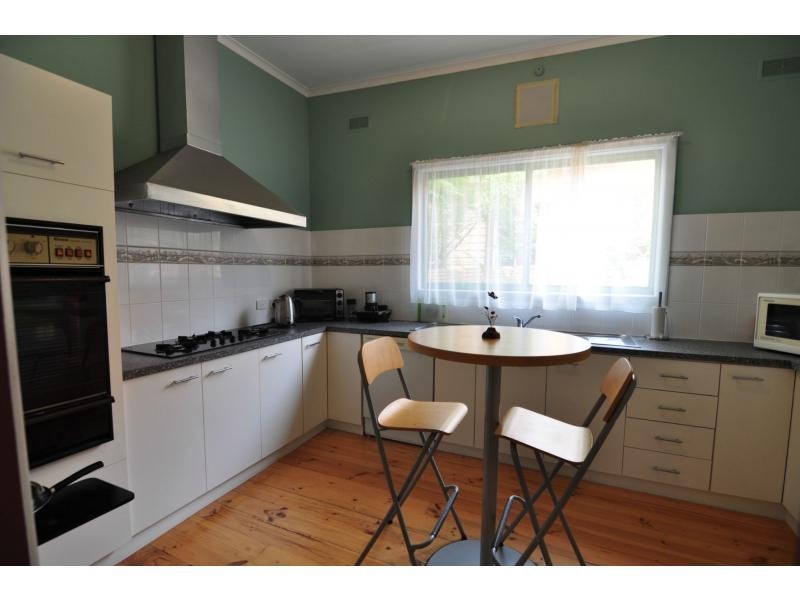 36 Victoria Road, Loch VIC 3945