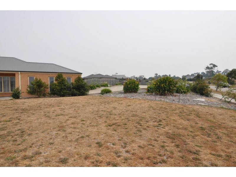 53-55 Gainsborough Avenue, Lang Lang VIC 3984