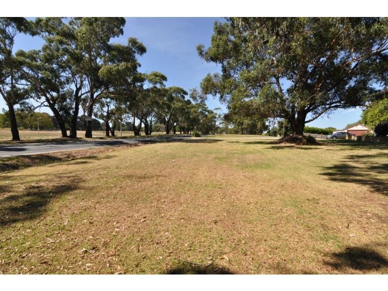 L20 Rosebery Street, Lang Lang VIC 3984