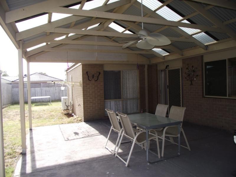 6 Bollen Way, Koo Wee Rup VIC 3981