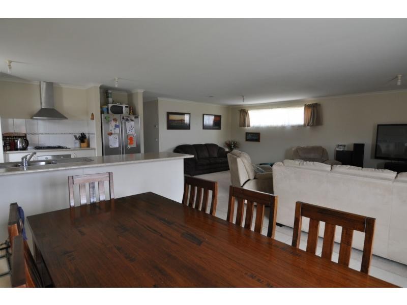 30 Milla Way, Koo Wee Rup VIC 3981