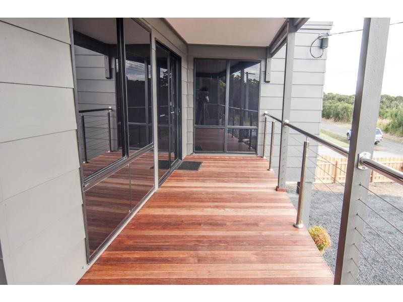 15 Beach Boulevard, Pioneer Bay VIC 3984