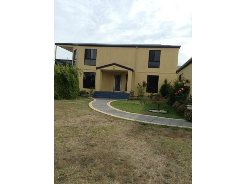 18 Weatherall Drive, Corinella VIC 3984