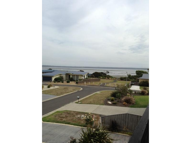 18 Weatherall Drive, Corinella VIC 3984