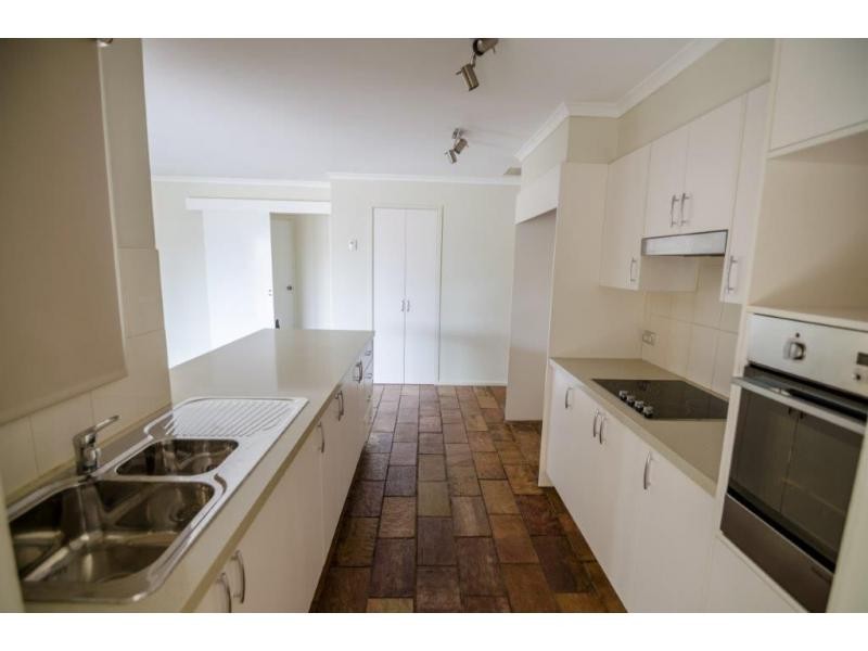 21 Darcy Court, Cranbourne VIC 3977