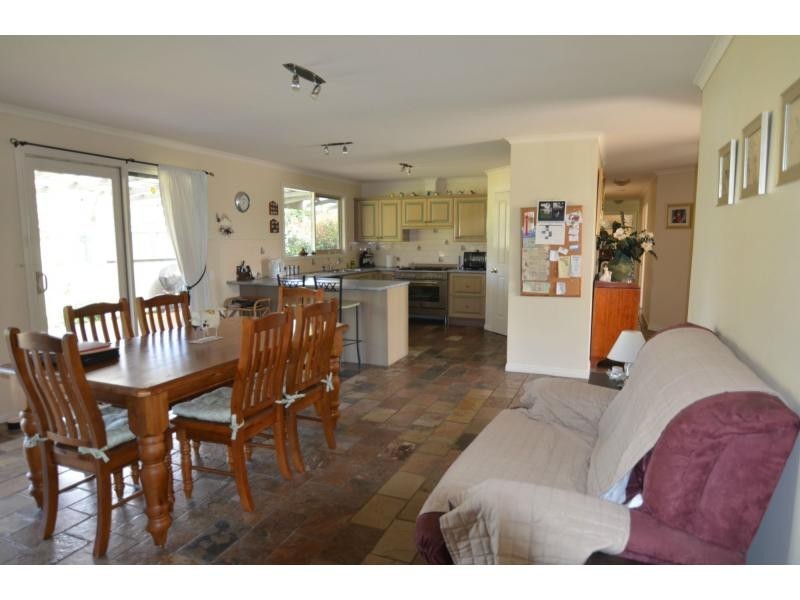 360 Lang Lang-Poowong Rd, Nyora VIC 3987