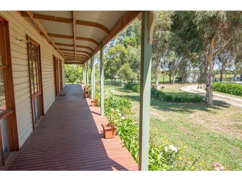 109 Boundary Drain Road, Koo Wee Rup VIC 3981