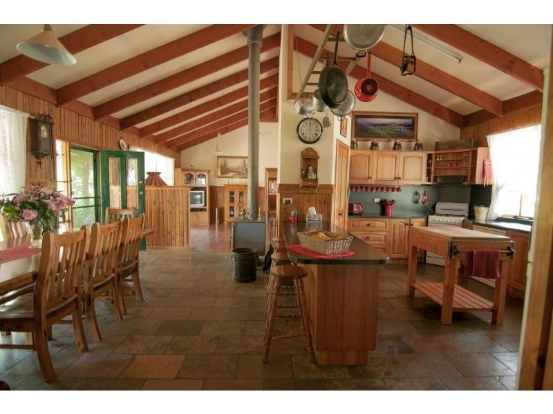 109 Boundary Drain Road, Koo Wee Rup VIC 3981