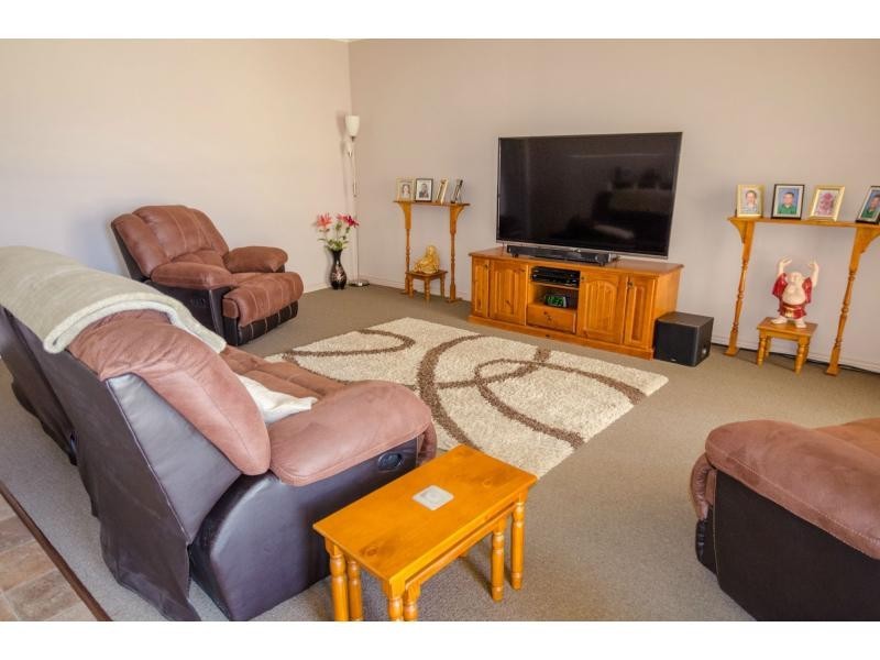 5 Thom Road, Lang Lang VIC 3984