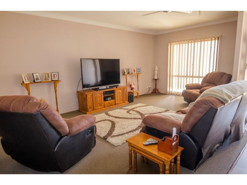 5 Thom Road, Lang Lang VIC 3984