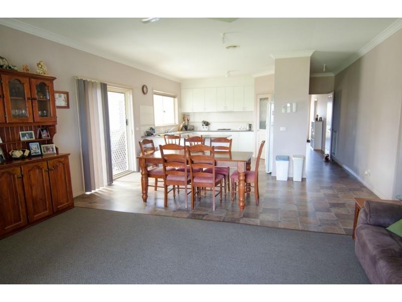 5 Thom Road, Lang Lang VIC 3984