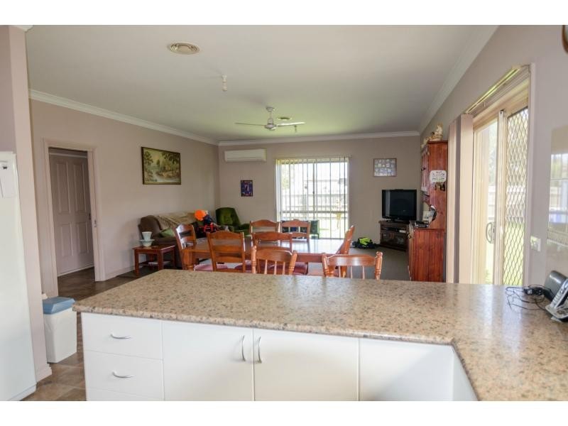 5 Thom Road, Lang Lang VIC 3984