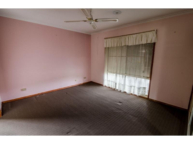 45 James Street, Lang Lang VIC 3984