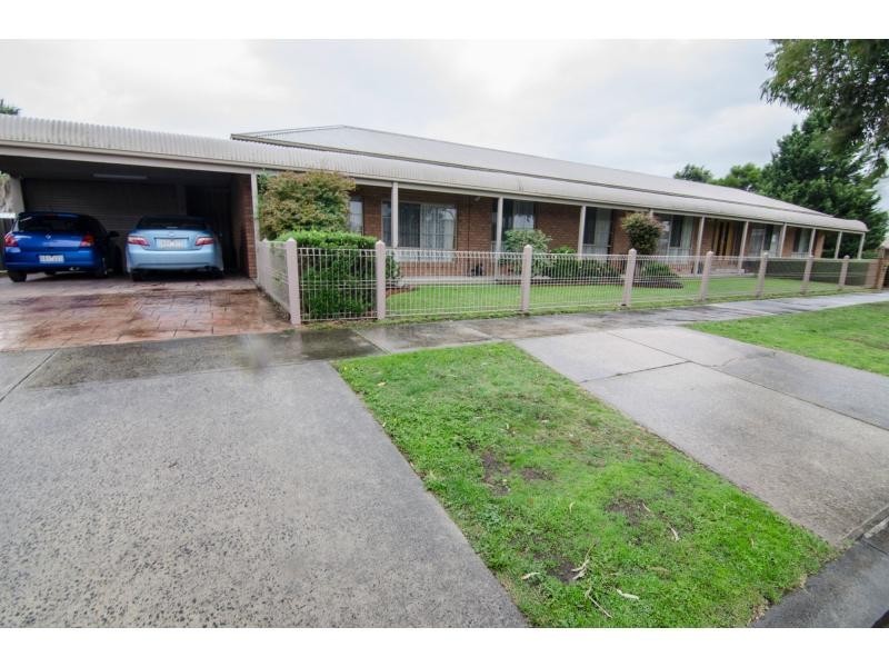 1 Grange Court, Koo Wee Rup VIC 3981