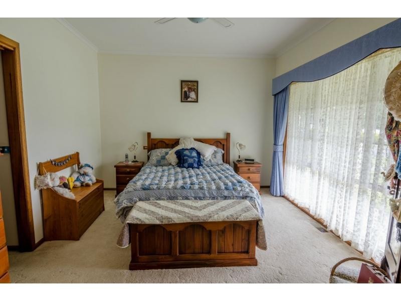 1 Grange Court, Koo Wee Rup VIC 3981