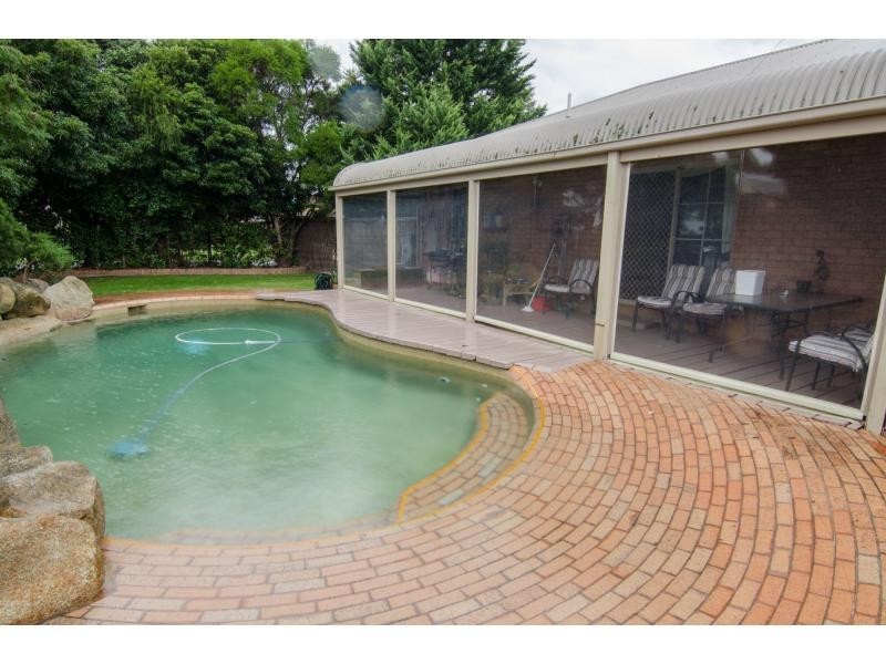 1 Grange Court, Koo Wee Rup VIC 3981