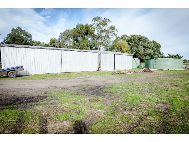 130 Island Road, Koo Wee Rup VIC 3981