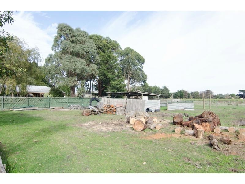 130 Island Road, Koo Wee Rup VIC 3981