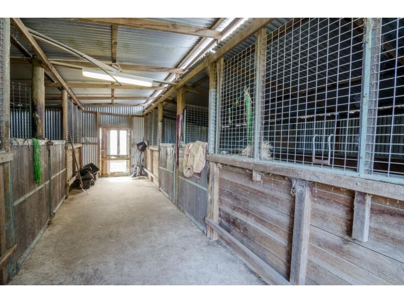 305 Boundary Drain Road, Koo Wee Rup VIC 3981