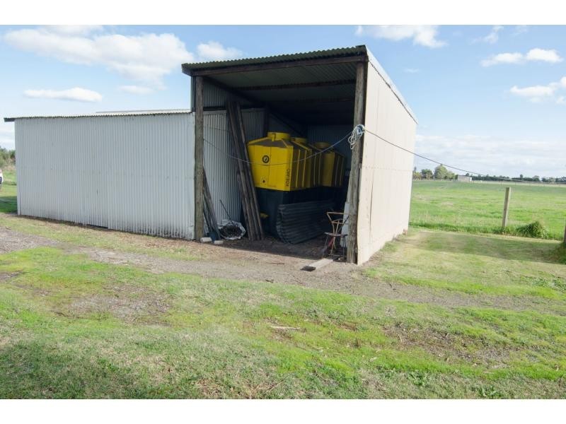 305 Boundary Drain Road, Koo Wee Rup VIC 3981