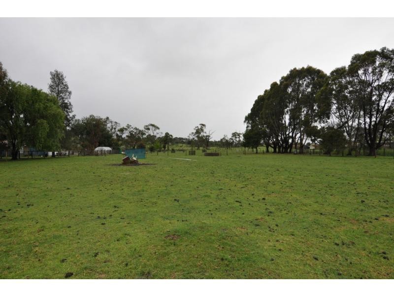 44-52 Yannathan Road, Nyora VIC 3987