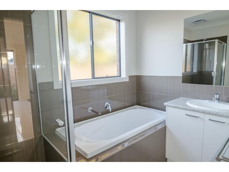 1 Rupert Street, Lang Lang VIC 3984