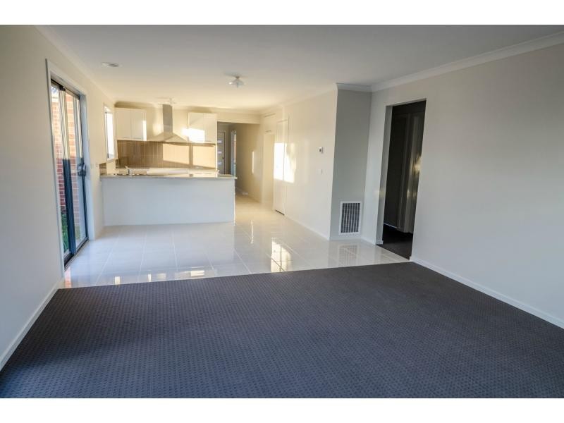 1 Rupert Street, Lang Lang VIC 3984