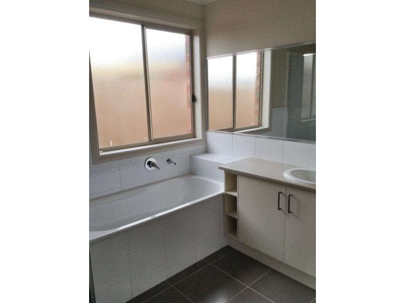 138 Moody Street, Koo Wee Rup VIC 3981