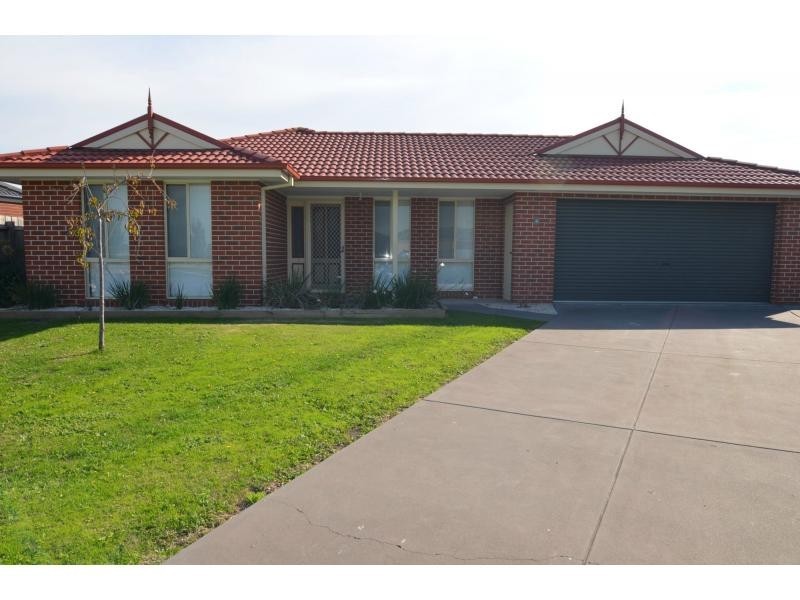 4 Corey Court, Koo Wee Rup VIC 3981