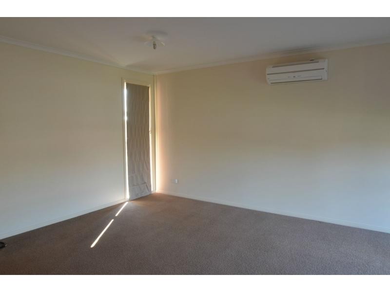 4 Corey Court, Koo Wee Rup VIC 3981