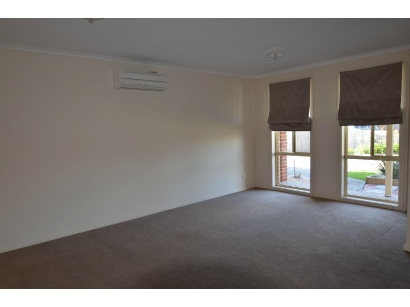4 Corey Court, Koo Wee Rup VIC 3981